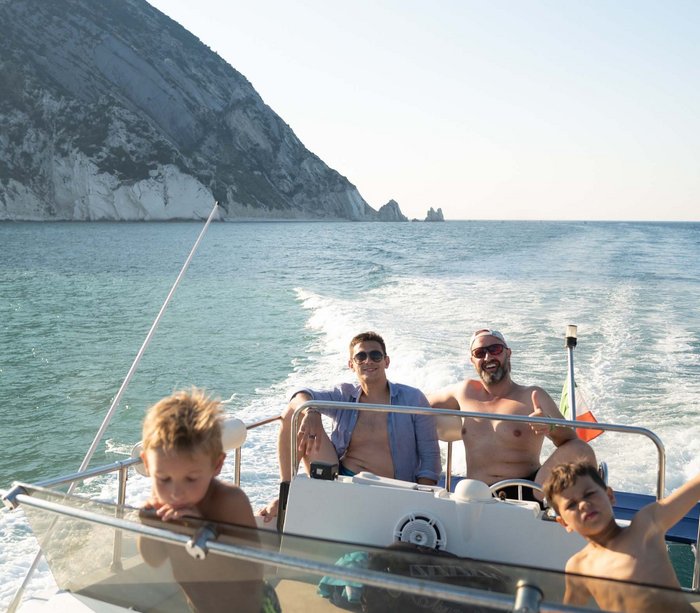 Boat trips in Conero and so much more!