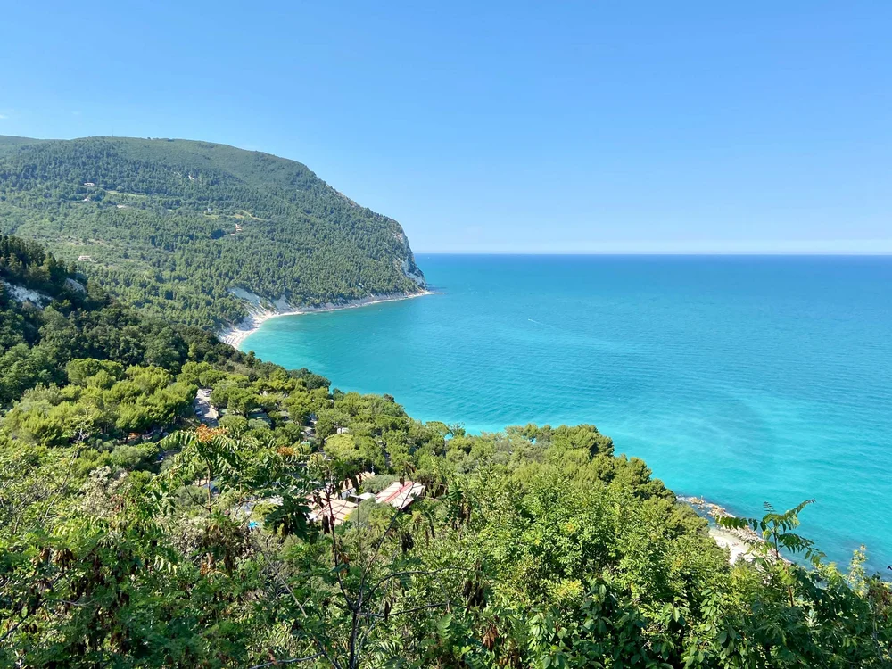 Il Parco Regionale del Conero e non solo Il Parco Regionale del Conero e non solo