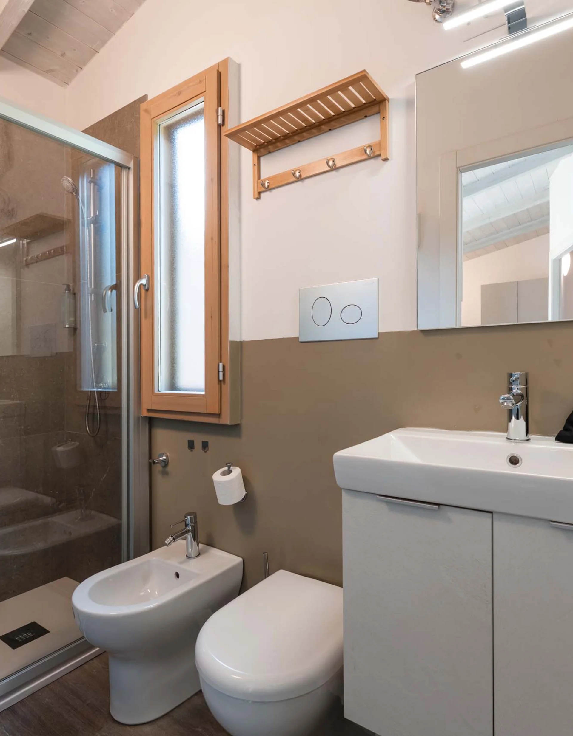 Fotos und Videos des Natural Village Resort